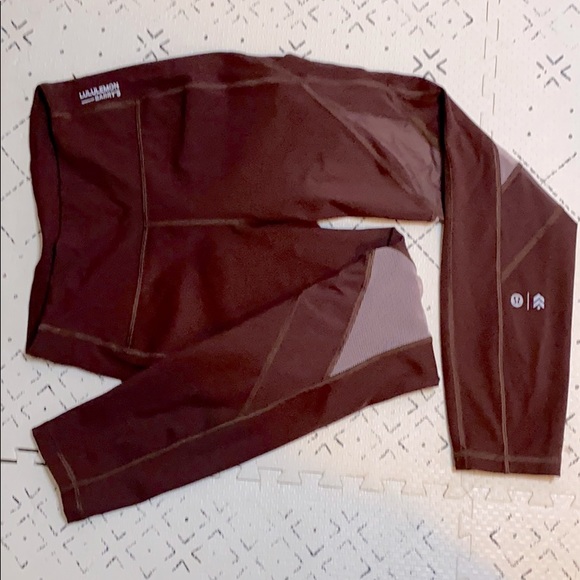 Lululemon maroon leggings 32” length - Picture 2 of 3